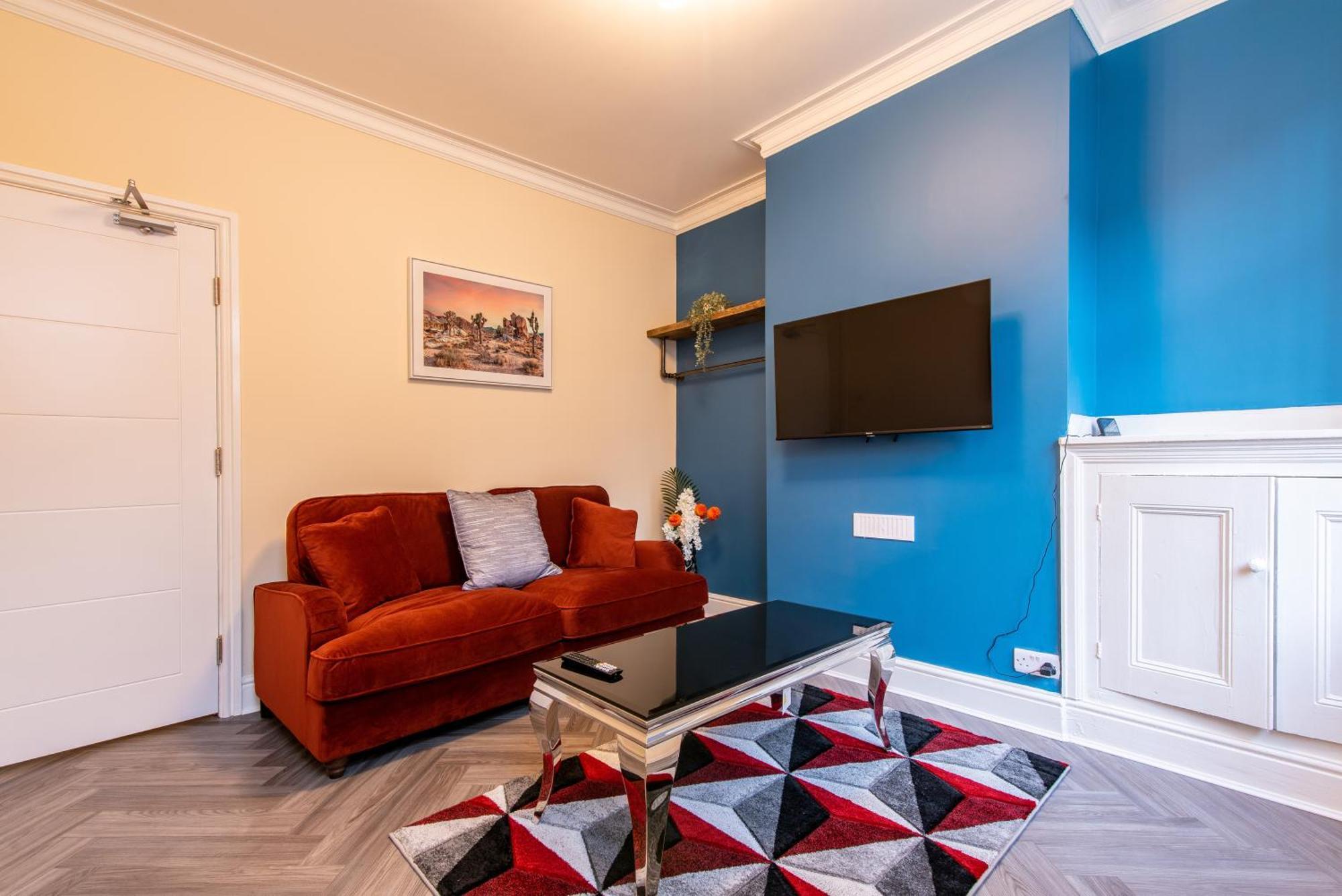 2 Bedroom House In The Heart Of Лестер Екстер'єр фото